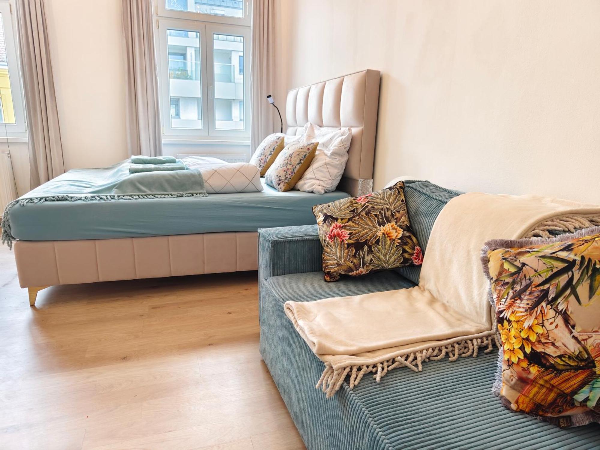 The Mint Apartment - Schoenbrunn Palace Vienna Esterno foto